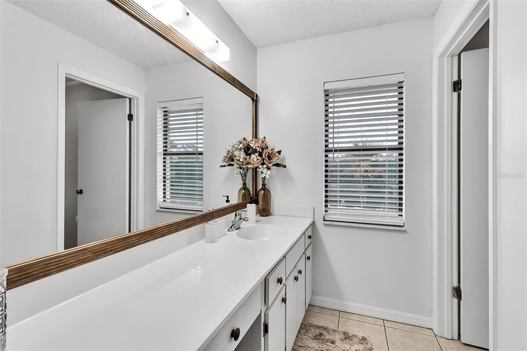 1602 Dower Way Sun City Center, FL 33573 - Photo 35 of 56