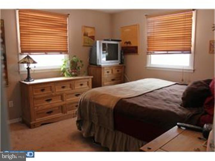 409 Robin Road Hatboro, PA 19040 - Photo 14 of 24 Master Bedroom