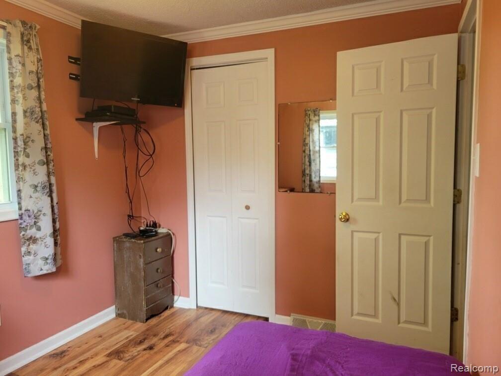 8545 Crosby Lake Road Clarkston, MI 48346 - Photo 19 of 24 crosby bedroom.JPG