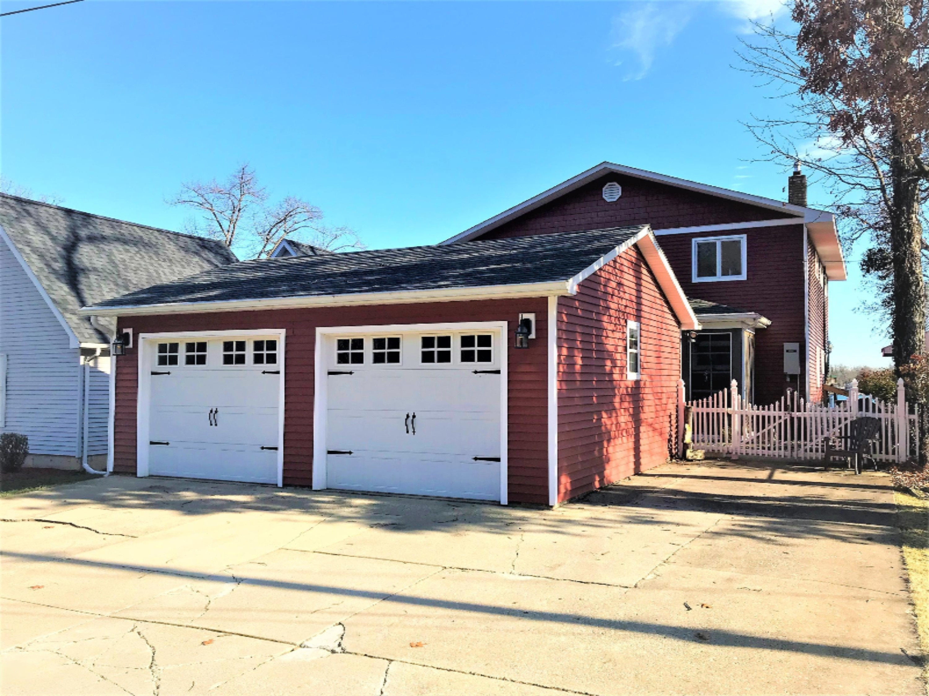 68563 Oak Spring Road Edwardsburg, MI 49112 - Photo 3 of 43 Street