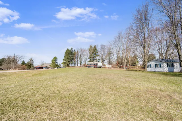 $202,500 | 9488 Miramichi Drive, Evart, MI 49631