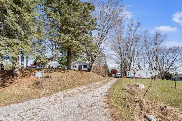 $202,500 | 9488 Miramichi Drive, Evart, MI 49631