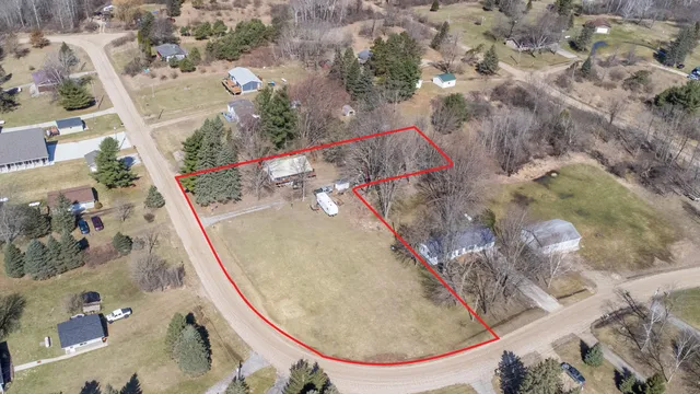 $202,500 | 9488 Miramichi Drive, Evart, MI 49631