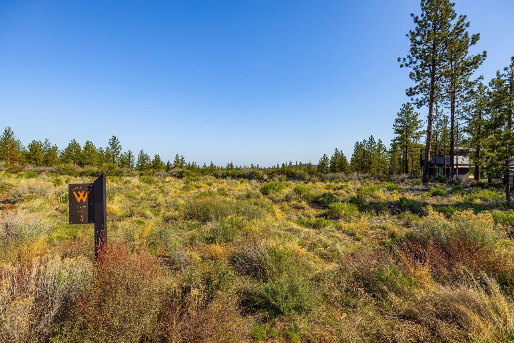 62545 Huntsman Loop Bend Bend, OR 97703 - Photo 4 of 21 batch_4