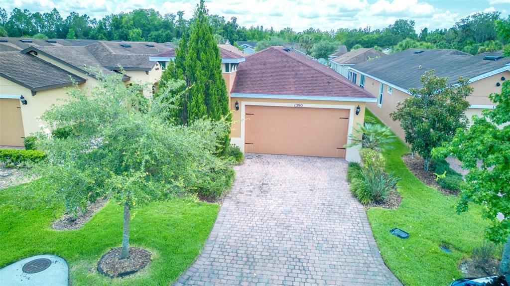 1390 Harbor Ridge Drive Kissimmee, FL 34759 - Photo 3 of 44