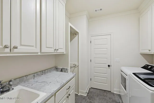 $415,000 | 1125 Old Ct Crossing, Richland, MS 39218