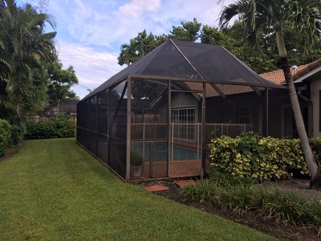 800 Northwest 7th Street Boca Raton, FL 33486 - Photo 5 of 23 back yard