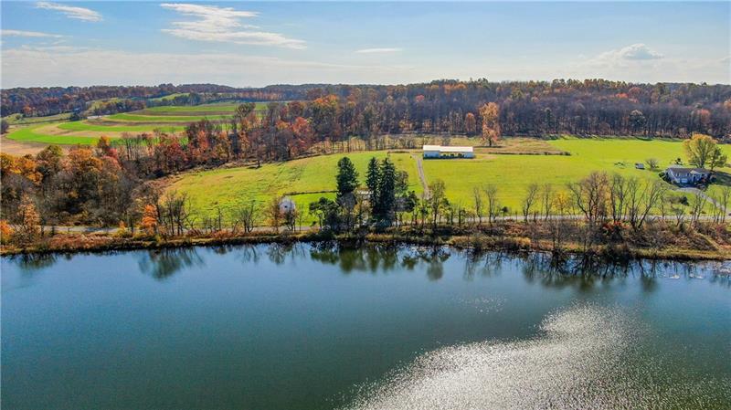 162 Elliott Road Sarver, PA 16055 - Photo 3 of 25