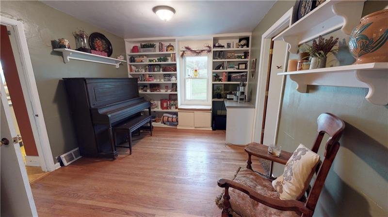 162 Elliott Road Sarver, PA 16055 - Photo 8 of 25