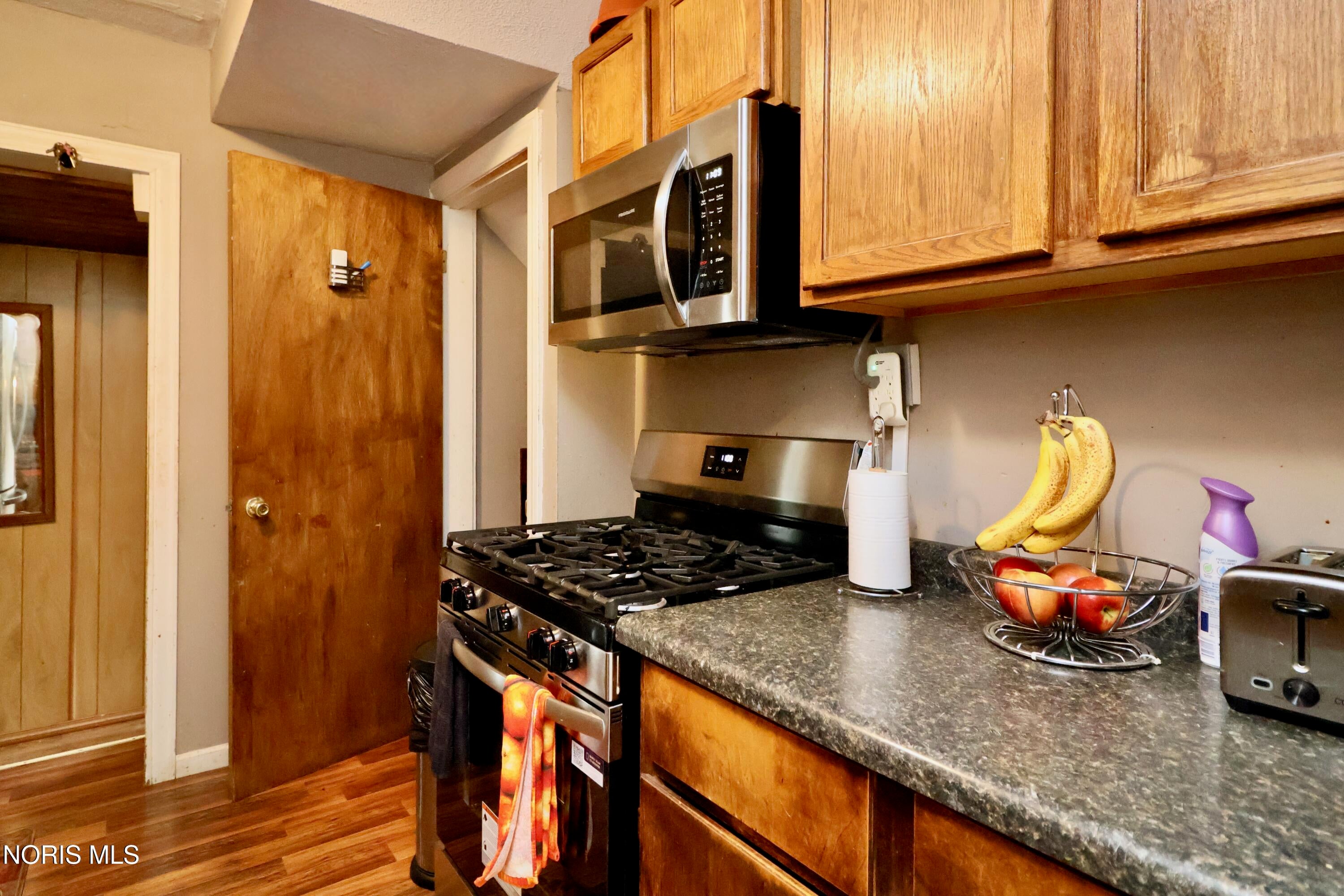 825 Secor Road Toledo, OH 43607 - Photo 8 of 41 Gallery Image 8