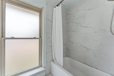 $248,500 | 1401 Wedgewood Street, Lake Charles, LA 70605