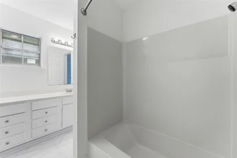 $248,500 | 1401 Wedgewood Street, Lake Charles, LA 70605