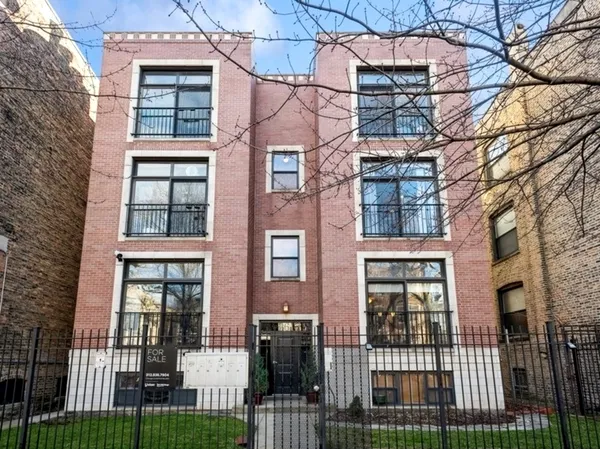 $3,550 | 2617 West Evergreen Avenue, Unit 1E, Chicago, IL 60622