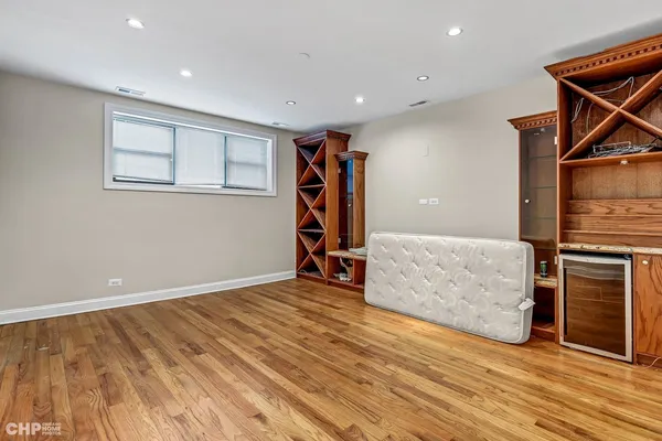 $3,550 | 2617 West Evergreen Avenue, Unit 1E, Chicago, IL 60622