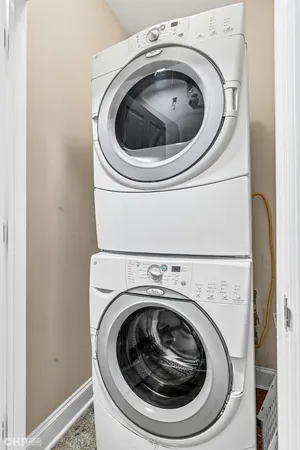 $3,550 | 2617 West Evergreen Avenue, Unit 1E, Chicago, IL 60622