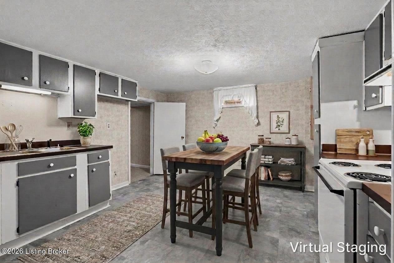 7100 Chippenham Road Louisville, KY 40222 - Photo 55 of 67 Chippenham Downstairs kitchen - VS