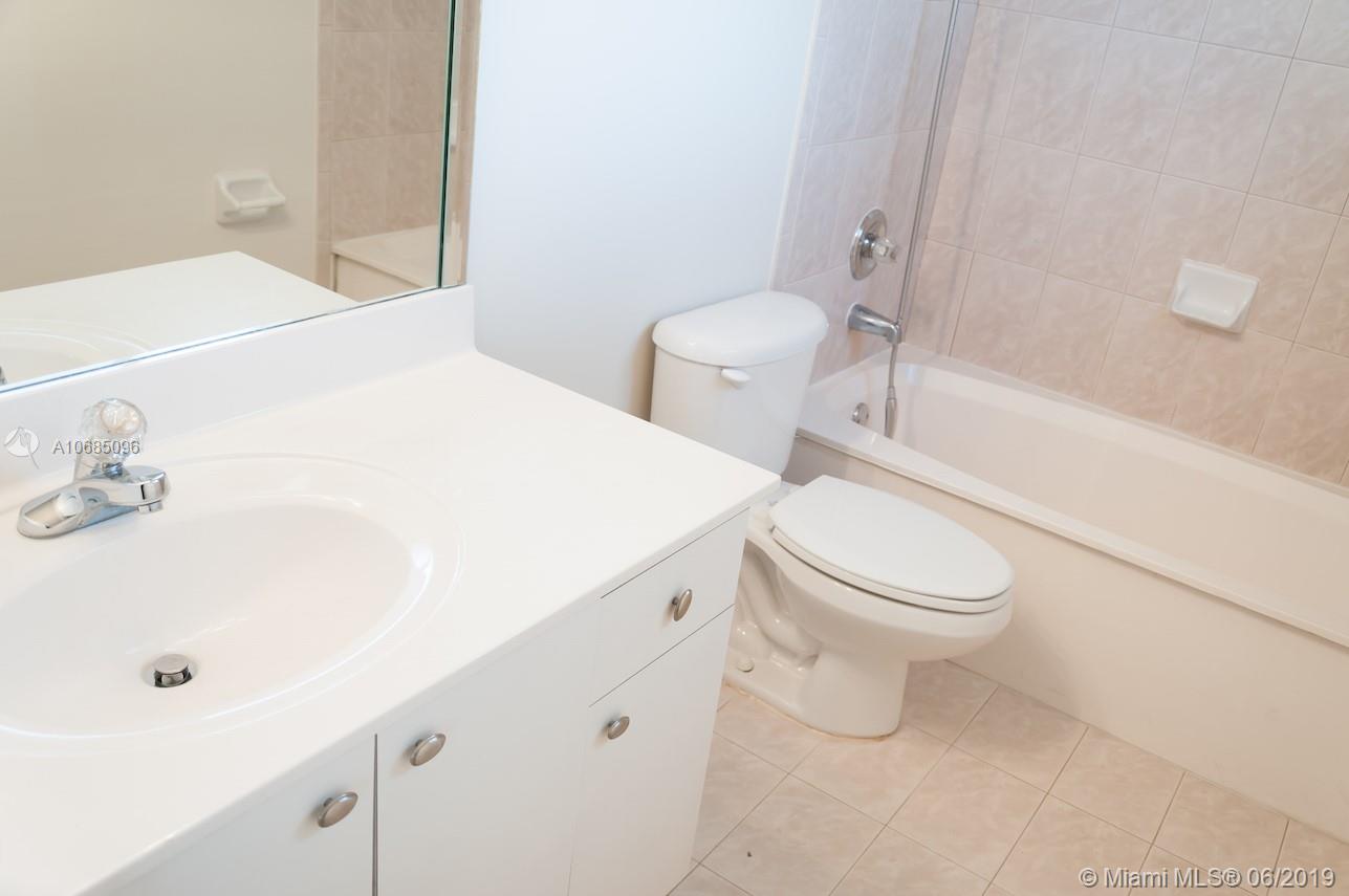 12601 Southwest 223rd Street Miami, FL 33170 - Photo 15 of 34