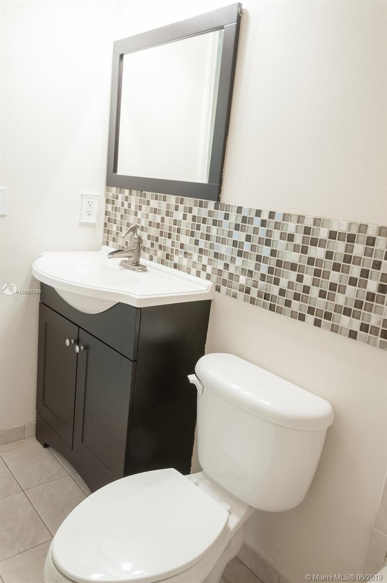 12601 Southwest 223rd Street Miami, FL 33170 - Photo 28 of 34