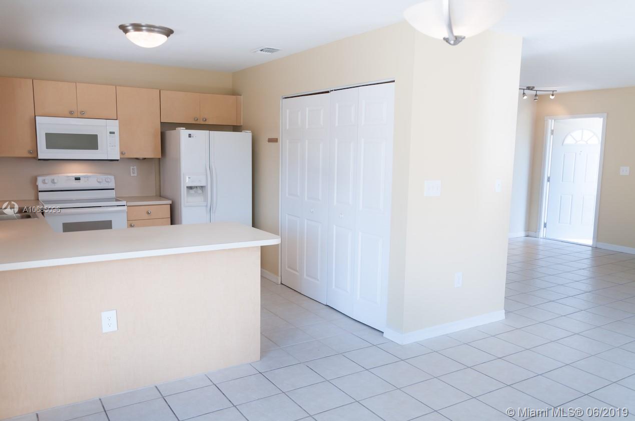 12601 Southwest 223rd Street Miami, FL 33170 - Photo 6 of 34