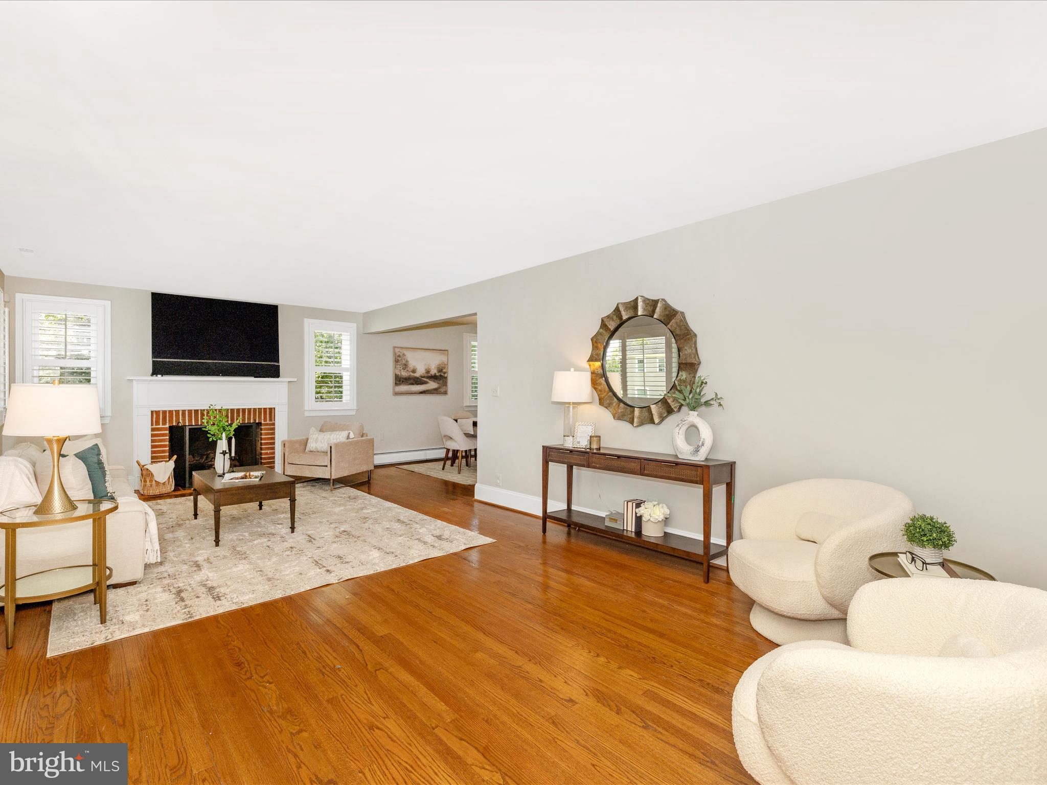 8300 Alston Road Towson, MD 21204 - Photo 3 of 44 Living Room