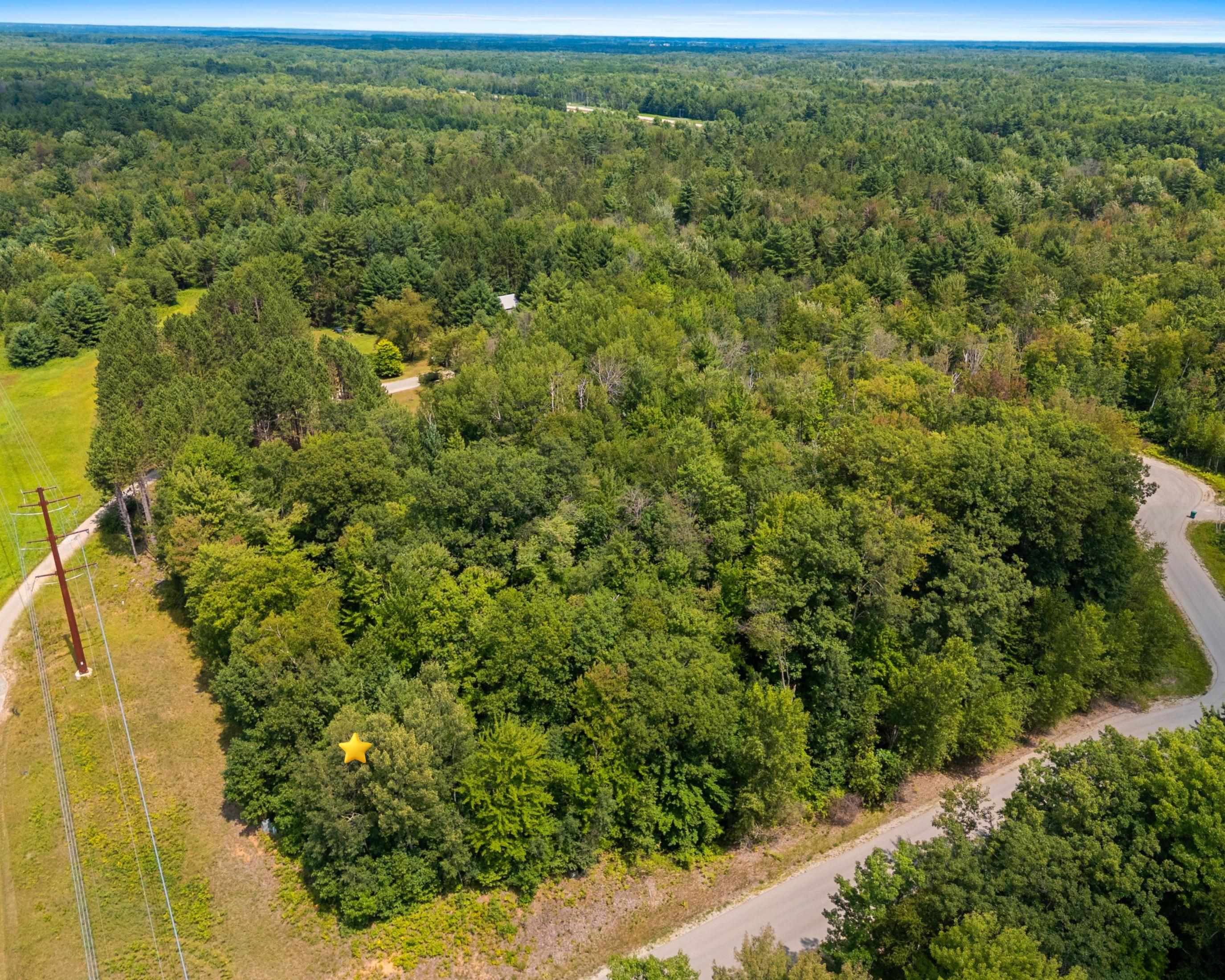 Alpha Lane, Unit 11 Abrams, WI 54101 - Photo 5 of 13 Gallery Image 5