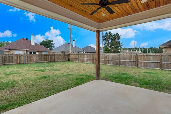$460,000 | 121 Sitka Loop, Haughton, LA 71037