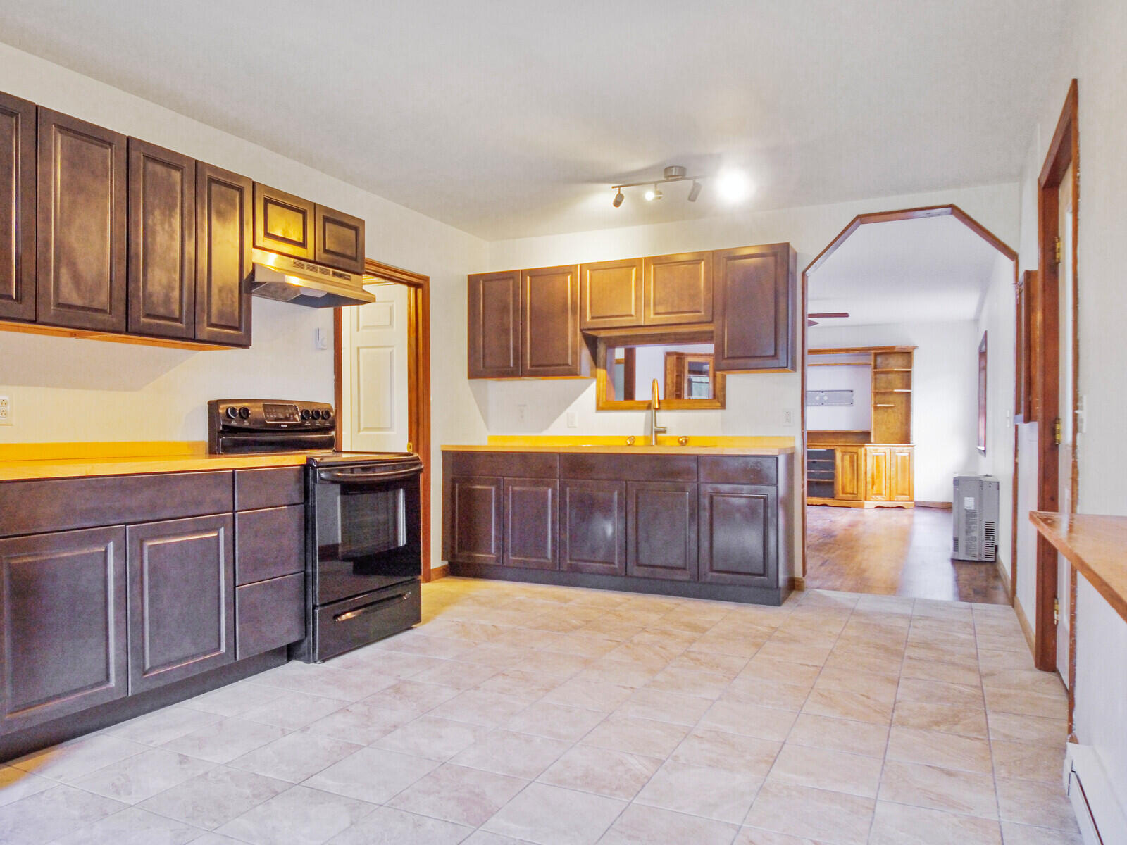 17 Hill Road Clinton, ME 04927 - Photo 25 of 46 25_Int_654_DxO_mls