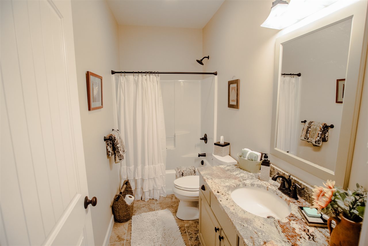 1751 Round Lake Road Interlochen, MI 49643 - Photo 33 of 56 1827381-32.JPG
