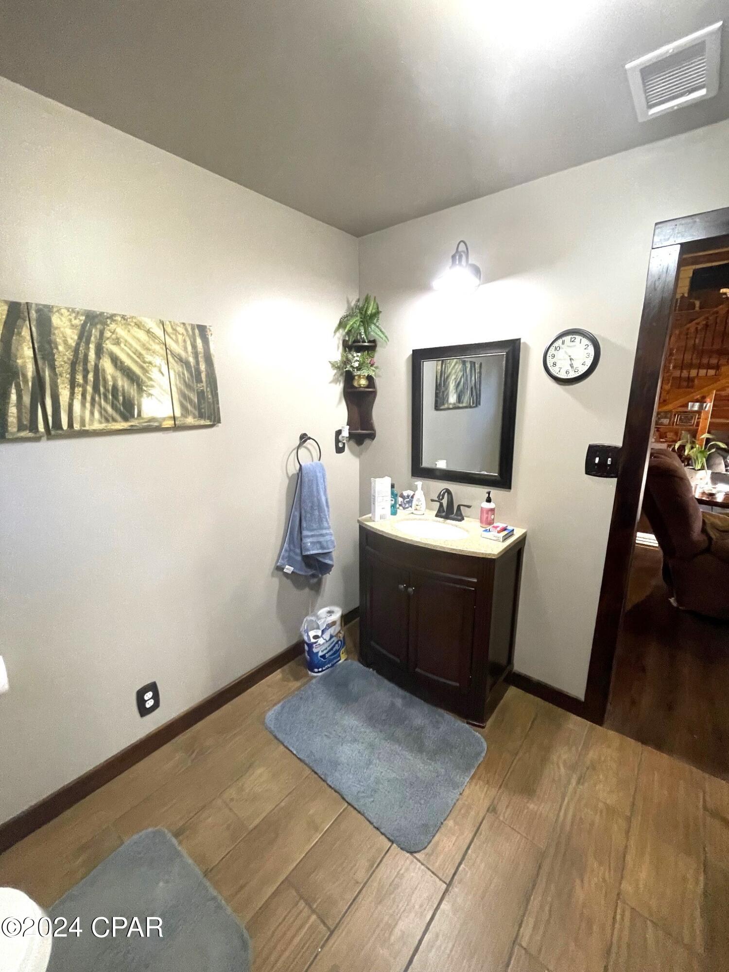 6665 Raylene Road Grand Ridge, FL 32442 - Photo 35 of 98 Gallery Image 35