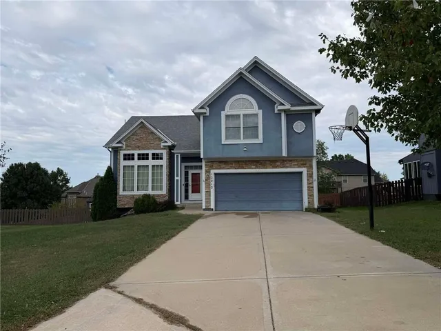 $405,000 | 12212 Merion Drive, Kansas City, KS 66109