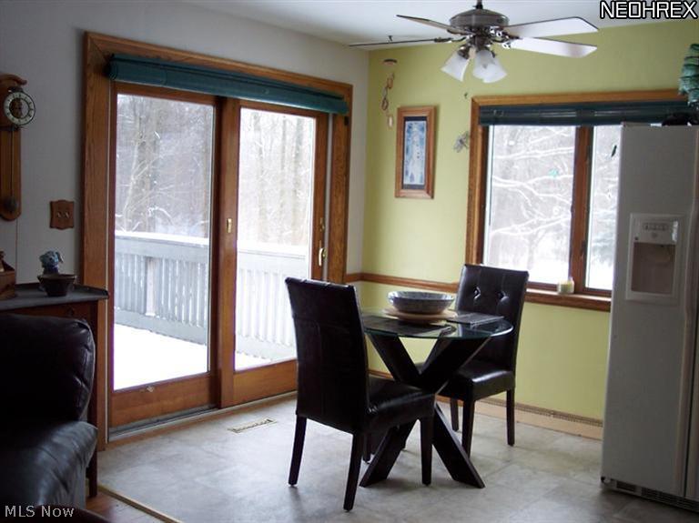3518 Ratener Road Richfield, OH 44286 - Photo 5 of 12 Dinette with access to deck from patio doors