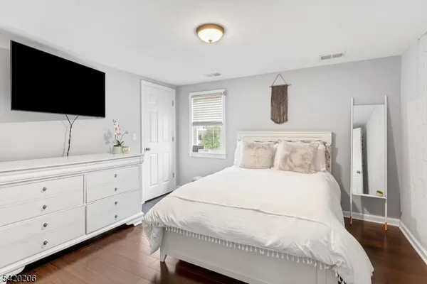 $3,000 | 14 Mc Donald Street, High Bridge, NJ 08829