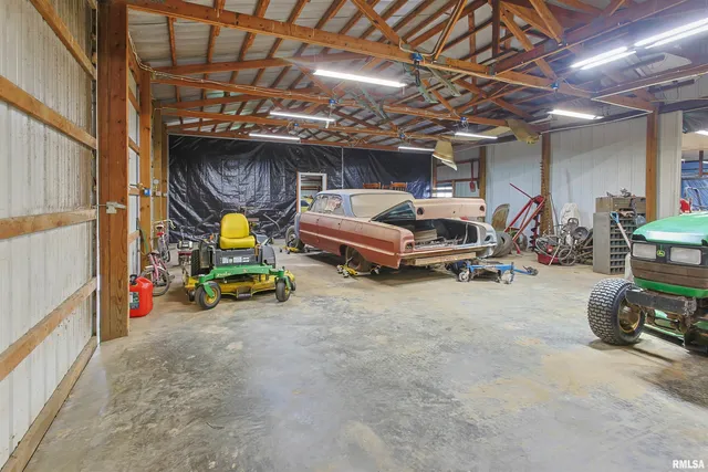 $369,000 | 1560 Lick Creek Road, Anna, IL 62906