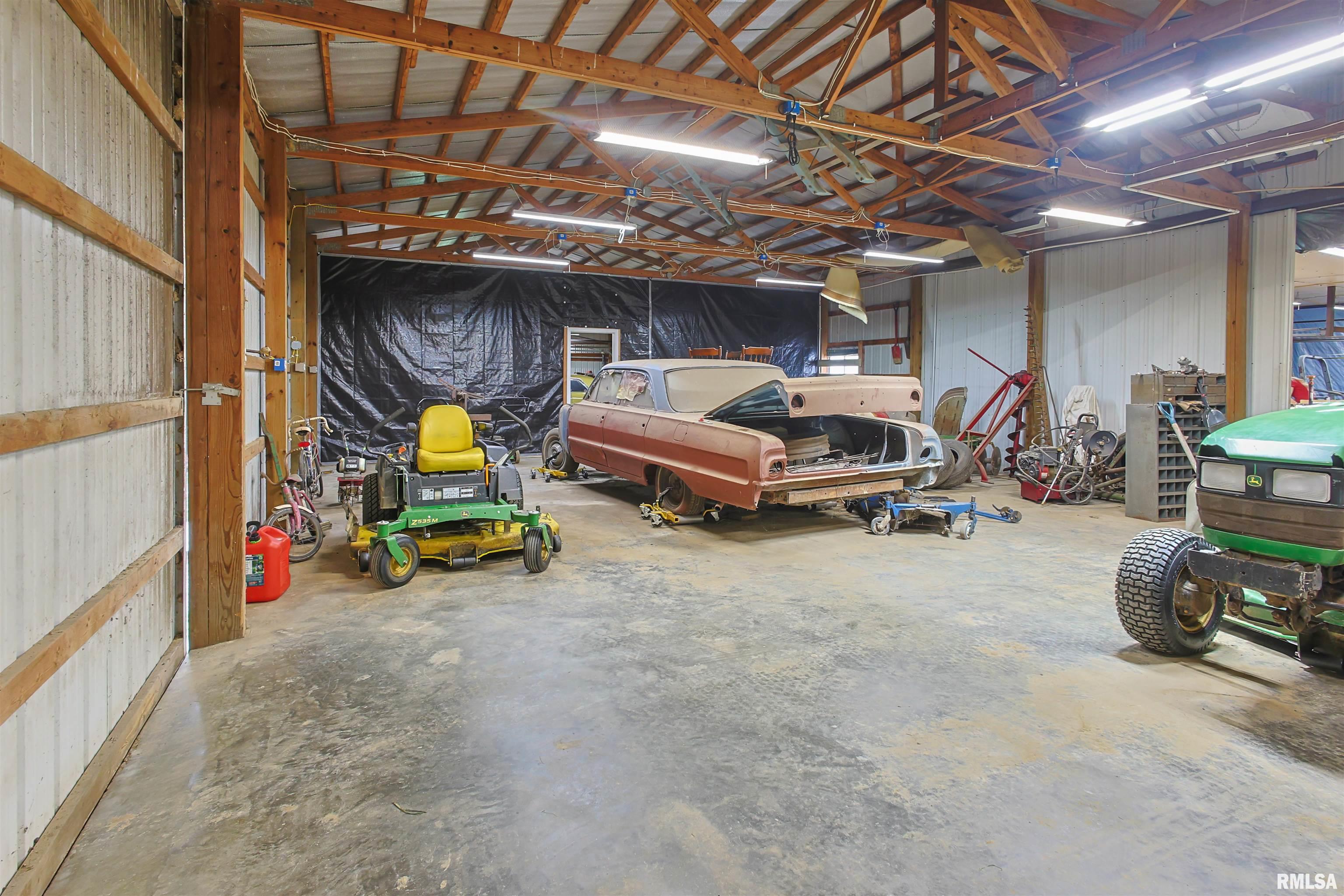 1560 Lick Creek Road Anna, IL 62906 - Photo 22 of 29