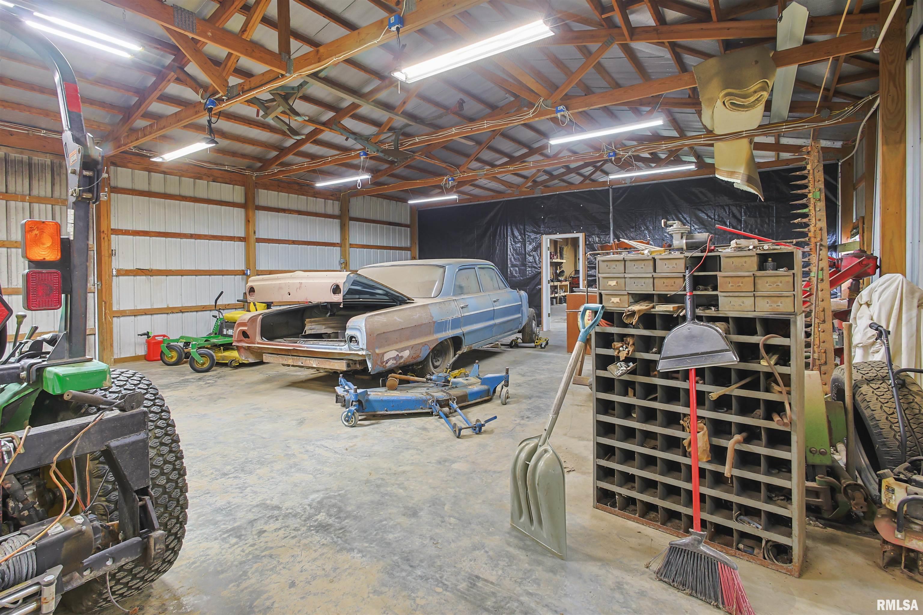 1560 Lick Creek Road Anna, IL 62906 - Photo 23 of 29