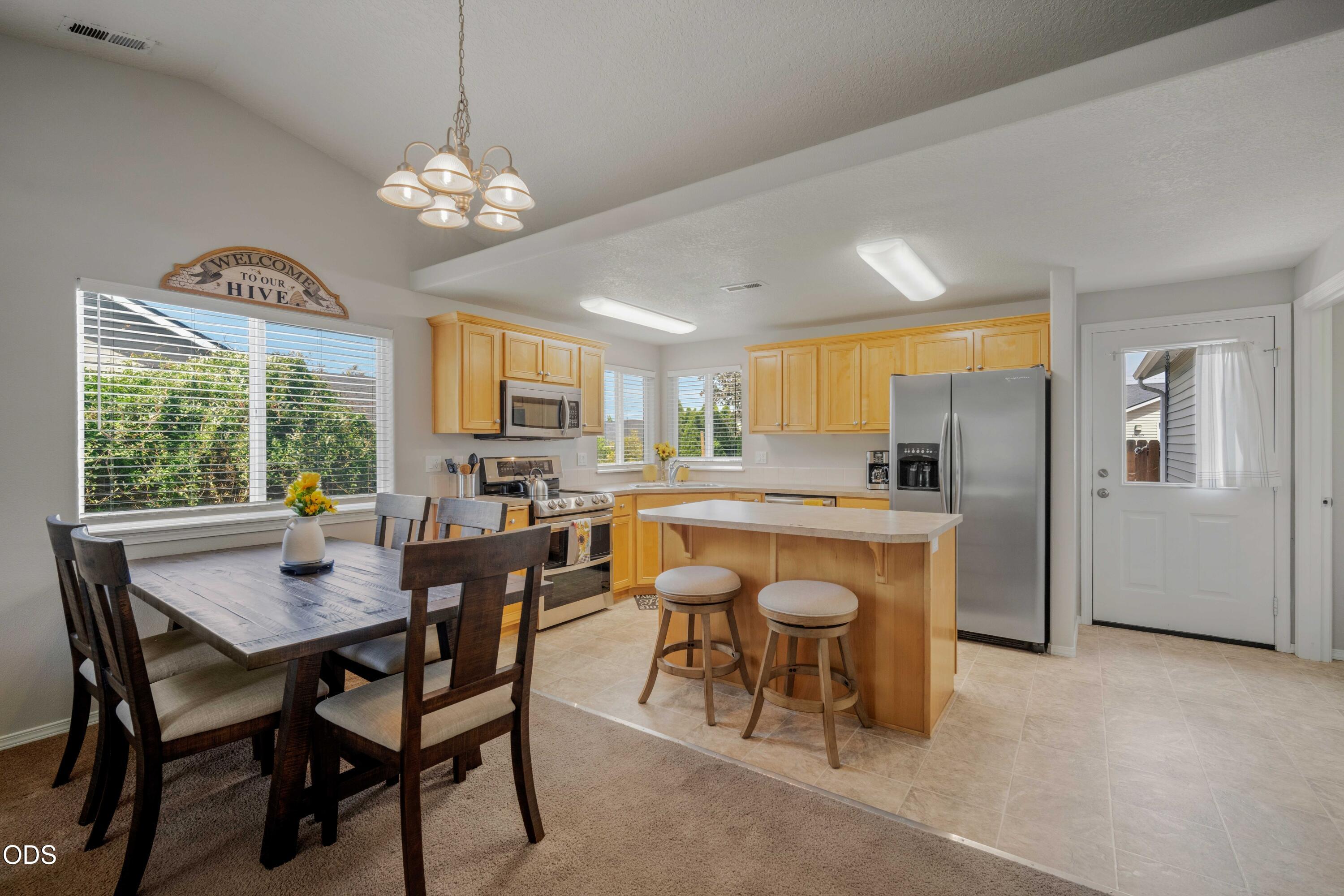 63172 Lancaster Street Bend, OR 97701 - Photo 10 of 50