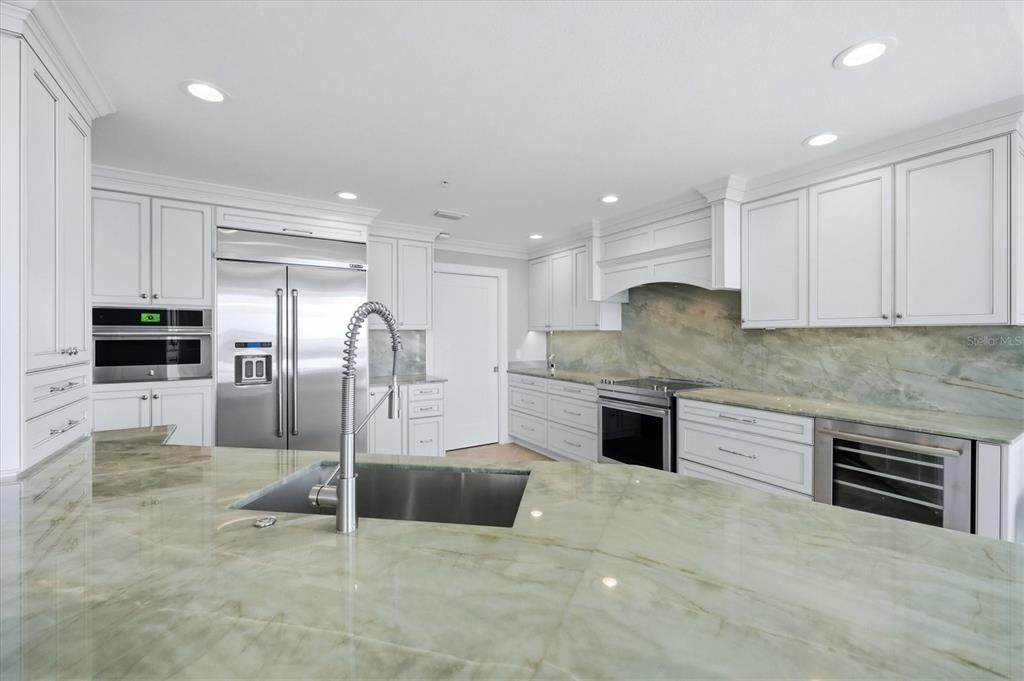 13213 Gasparilla Road, Unit B601 Placida, FL 33946 - Photo 15 of 39 Gallery Image 15