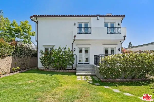 $18,000 | 438 Lincoln Boulevard, Santa Monica, CA 90402