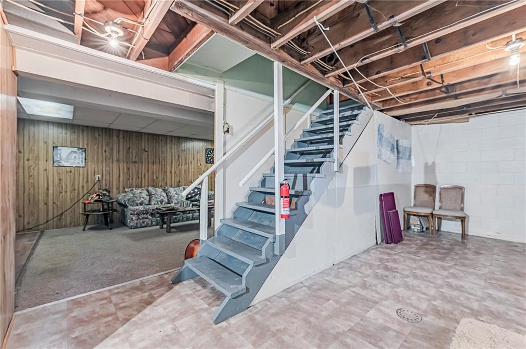 3965 Ridge Road Natrona Heights, PA 15065 - Photo 17 of 24 Gallery Image 17