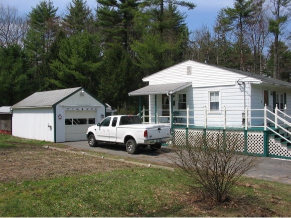 89 Mammoth Road Londonderry, NH 03053 - Photo 1 of 1