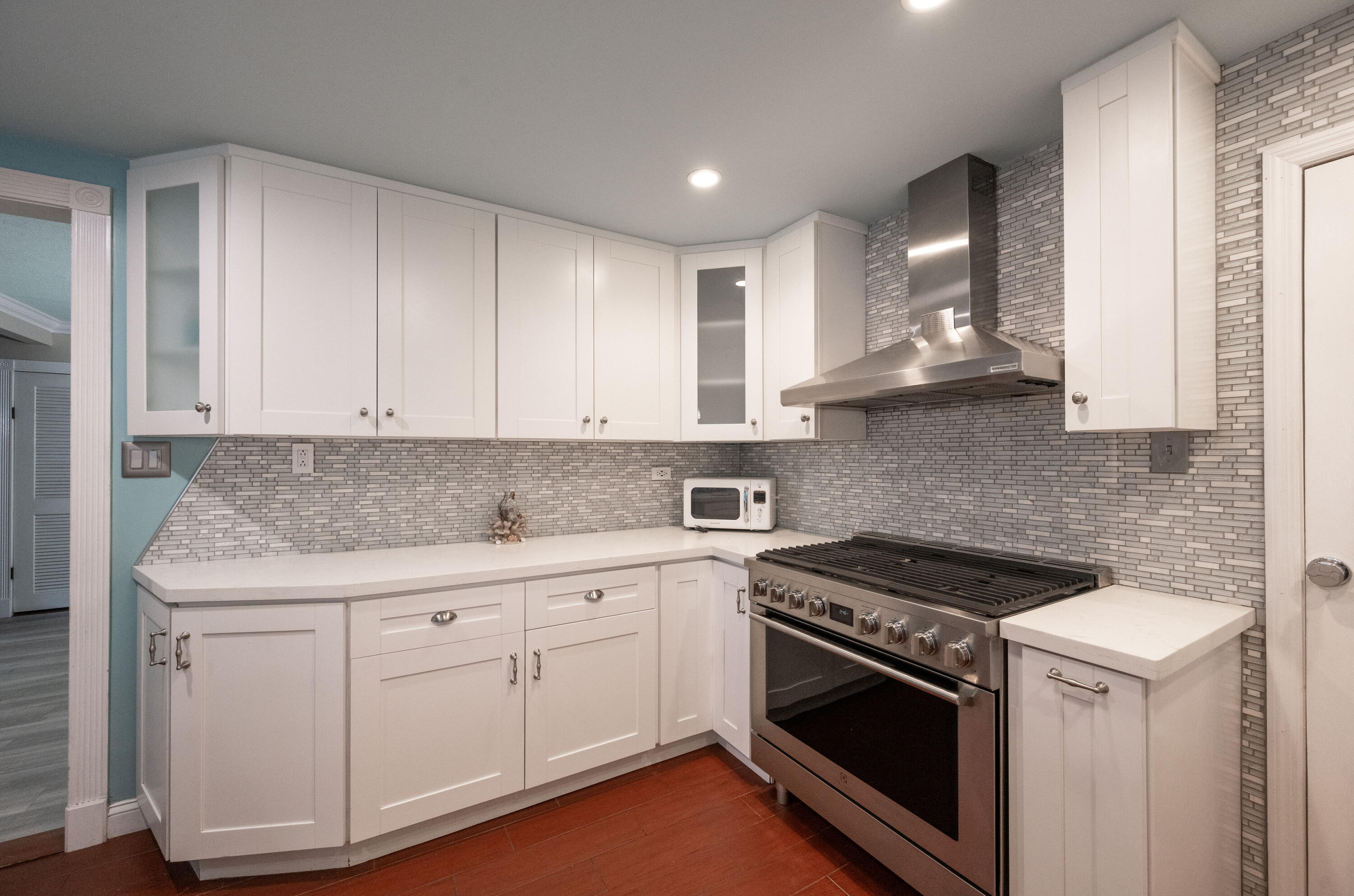 2827 Staples Avenue Key West, FL 33040 - Photo 8 of 50 DSC_7426