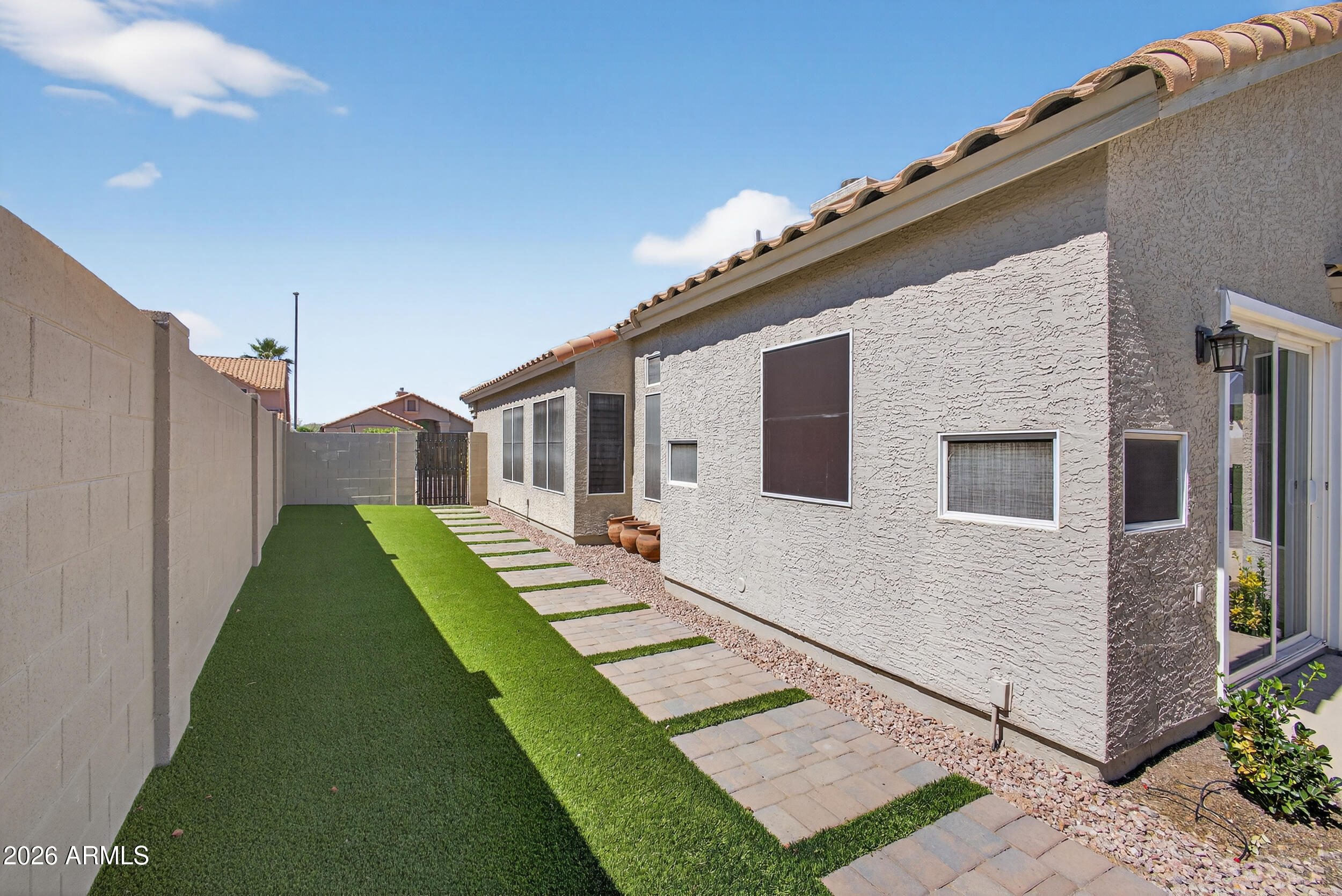 3955 North Ranier Mesa, AZ 85215 - Photo 44 of 51 42_6x7a4813