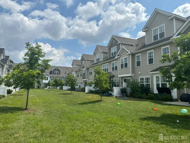 $4,000 | 102 Dickson Court, Highland Park, NJ 08904