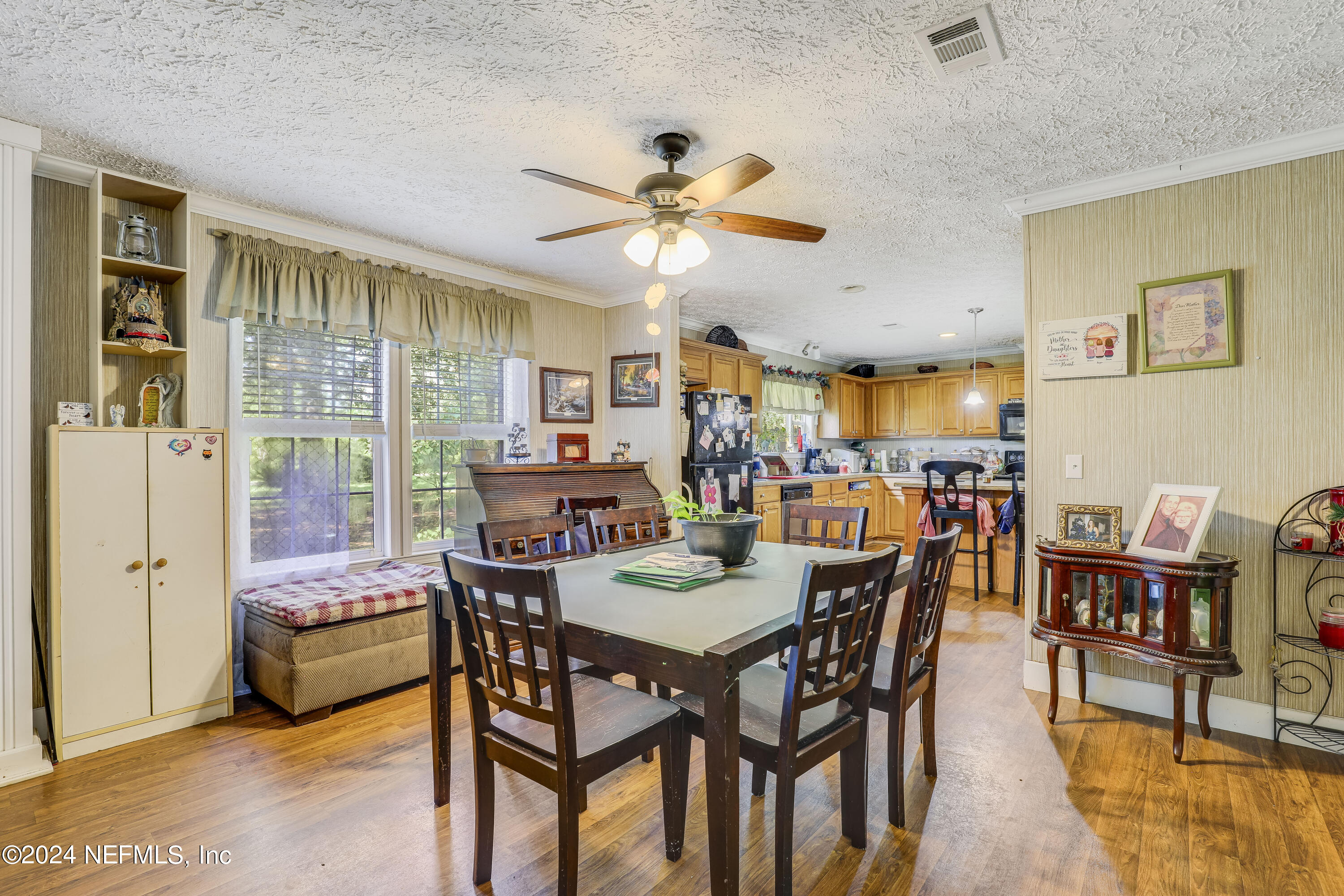 3101 Lannie Road Jacksonville, FL 32218 - Photo 3 of 45 02 Dining Area