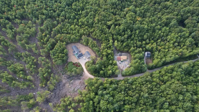 $449,999 | 1 Blackthorne Lane, Gray, ME 04039