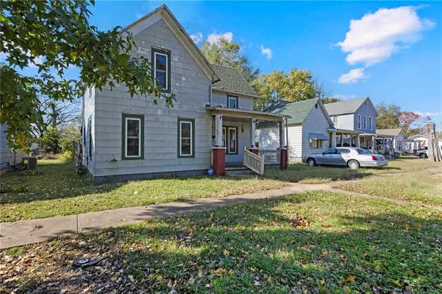 $60,000 | 734 South Clark Street, Fort Scott, KS 66701