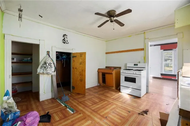 $60,000 | 734 South Clark Street, Fort Scott, KS 66701