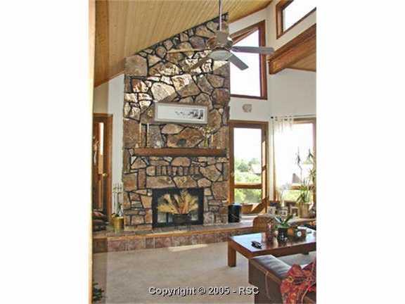 160 Desert Inn Way Colorado Springs, CO 80921 - Photo 7 of 12 Gallery Image 7