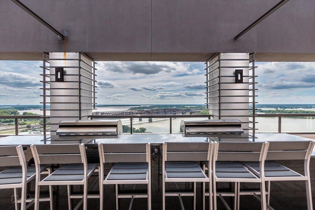 717 Riverside Drive, Unit 1102 Memphis, TN 38103 - Photo 12 of 23