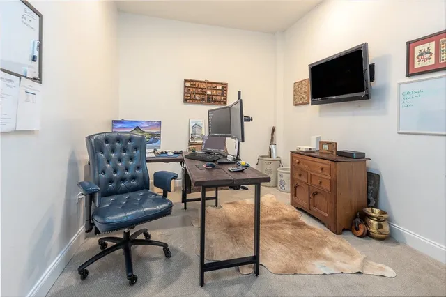 $575,000 | 717 Riverside Drive, Unit 1102, Memphis, TN 38103